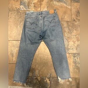 Levi’s Wedgie size 32
